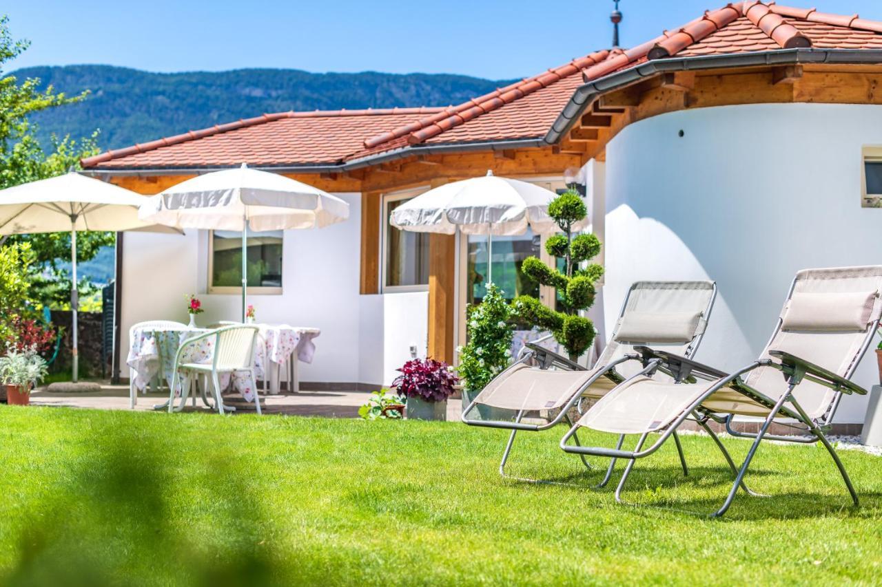 Haus Oberhofer Acomodação com café da manhã Cornaiano Exterior foto