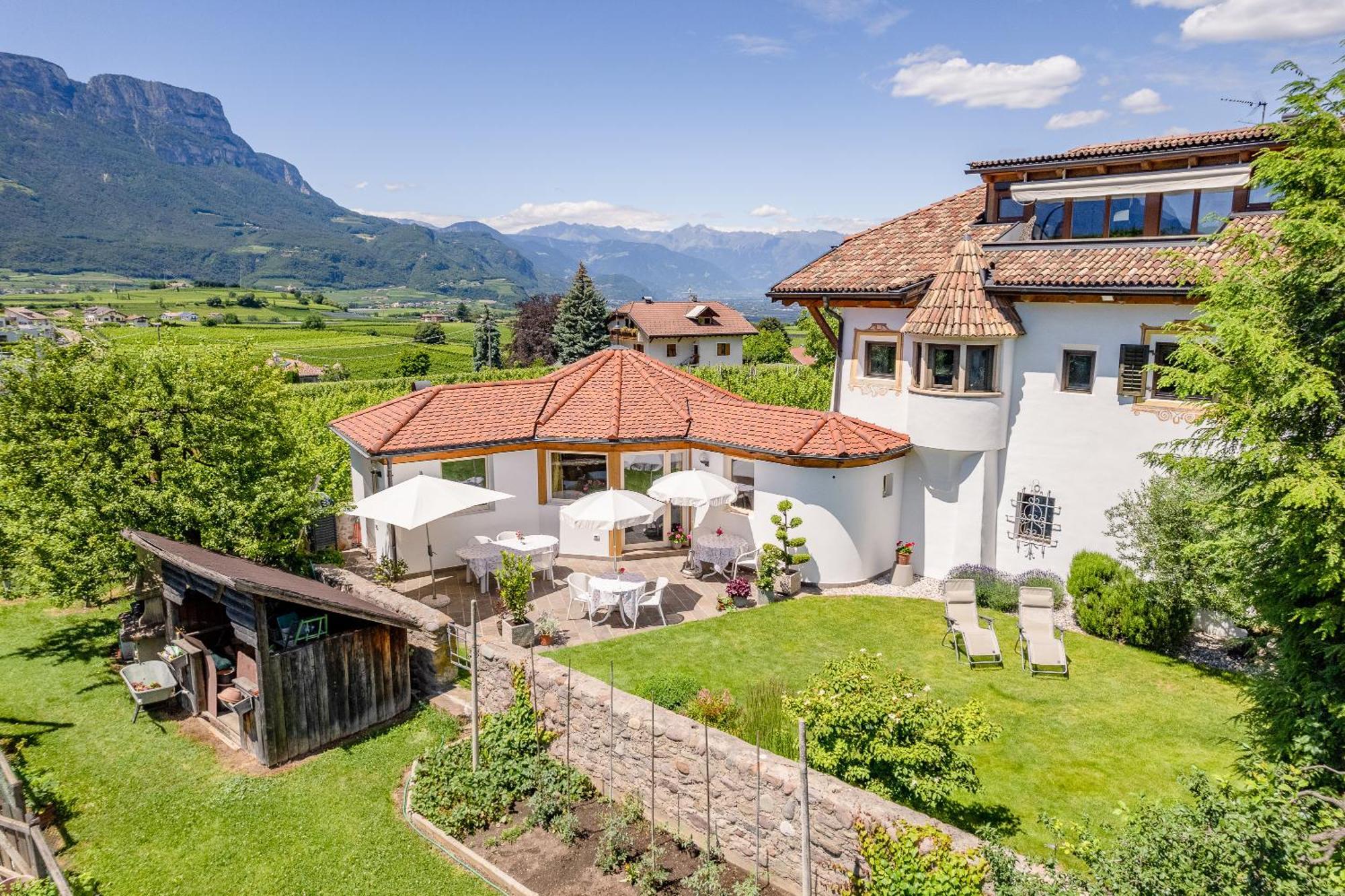 Haus Oberhofer Acomodação com café da manhã Cornaiano Exterior foto